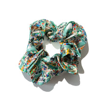 Load image into Gallery viewer, Silk Scrunchies