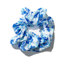 Load image into Gallery viewer, Silk Scrunchies