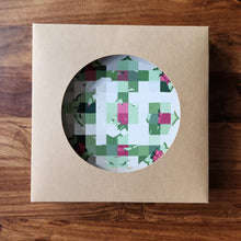 Load image into Gallery viewer, Peranakan Tile Quarter Plates
