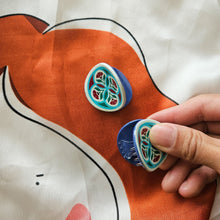 Load image into Gallery viewer, Peranakan Tile Hair Claw Clip Circles &amp; Flowers
