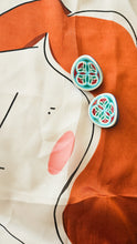 Load image into Gallery viewer, Peranakan Tile Hair Claw Clip Circles &amp; Flowers
