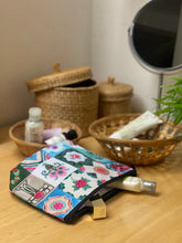 Load image into Gallery viewer, Peranakan Tiles Pouch
