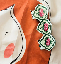 Load image into Gallery viewer, Peranakan Tile Hair Claw Clip Rose Tile w/Green Frame
