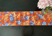 Load image into Gallery viewer, Bird and Butterfly Table Runner
