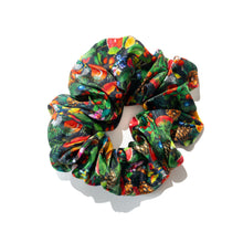Load image into Gallery viewer, Silk Scrunchies
