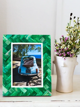 Load image into Gallery viewer, Photo frame - Bone inlay, Tanglin, Green
