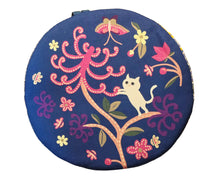 Load image into Gallery viewer, Batik &amp; Kitty Pot holder in Pink
