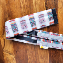 Load image into Gallery viewer, Instantly foldable shopper bags
